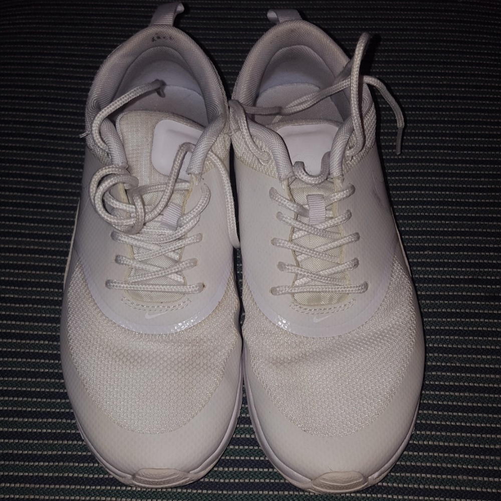NIKE AIR MAX THEA
